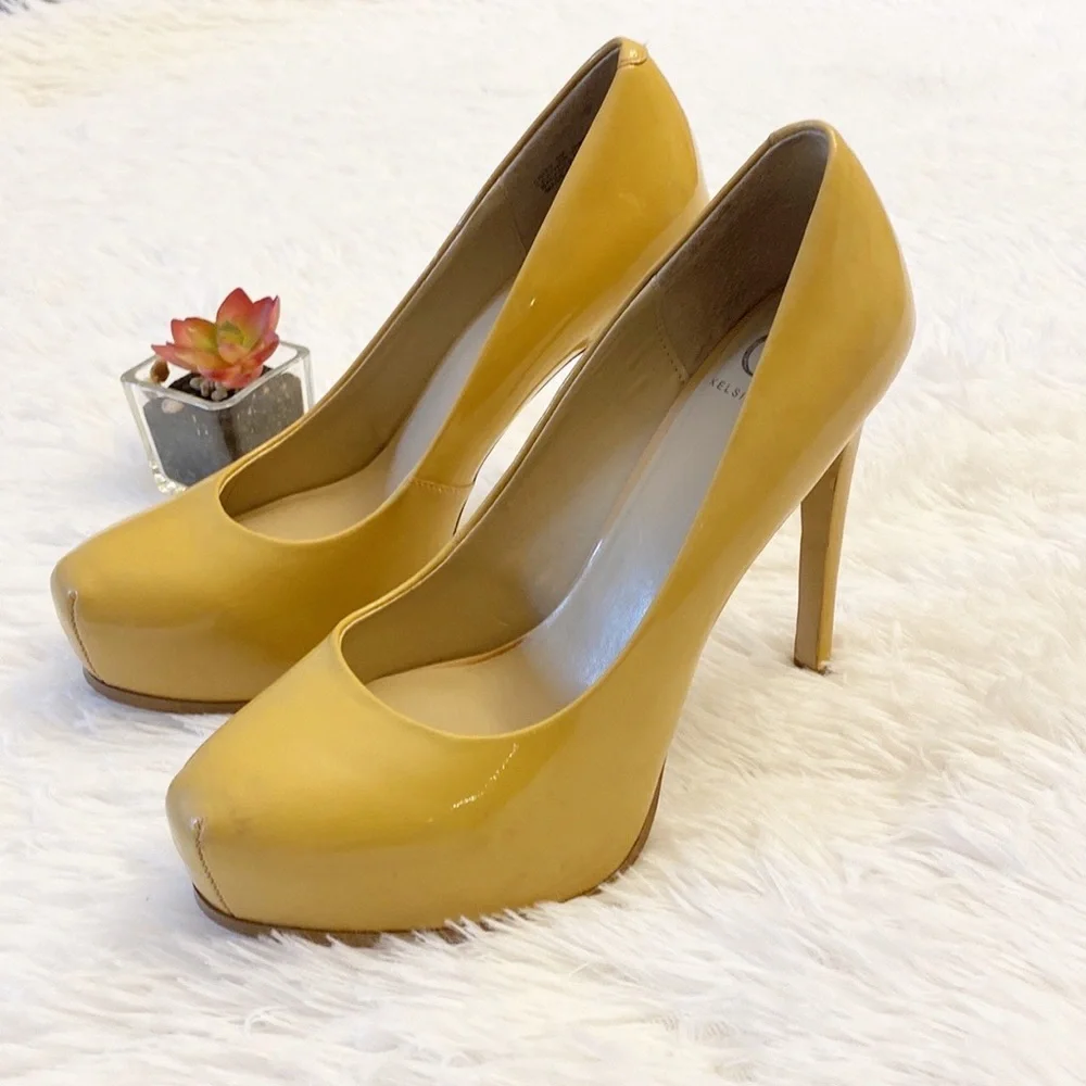 ANTHROPOLOGIE | Kelsi Dagger Tan Patent Leather Platform Heels women size 8
